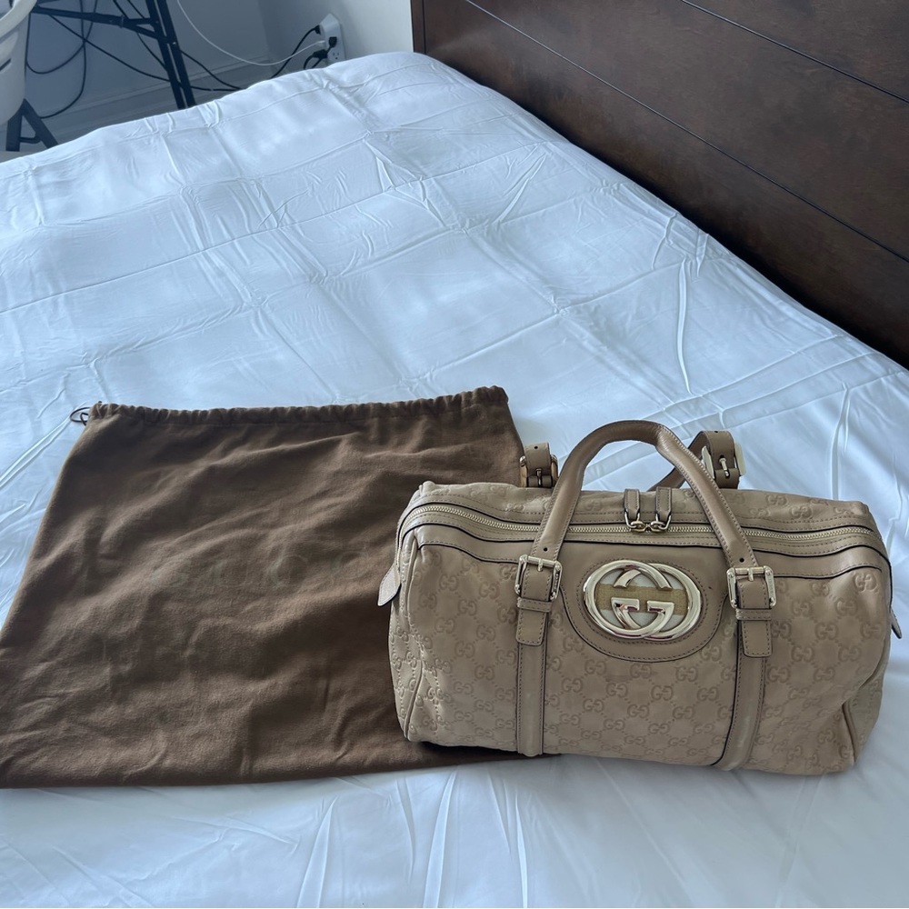 AUTHENTIC GUCCI LEATHER BOWLING BAG. Good condition